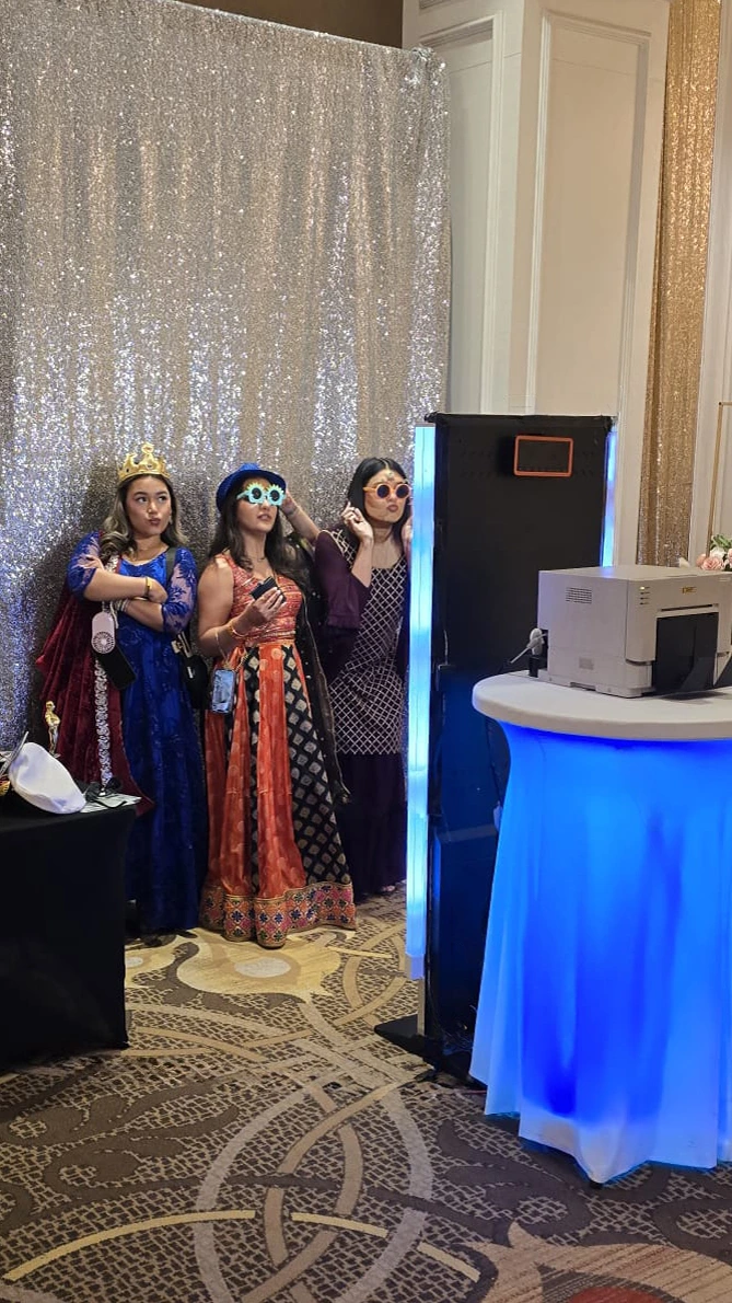 Renta de Photo Booth para Cumpleaños y Eventos Privados en Houston